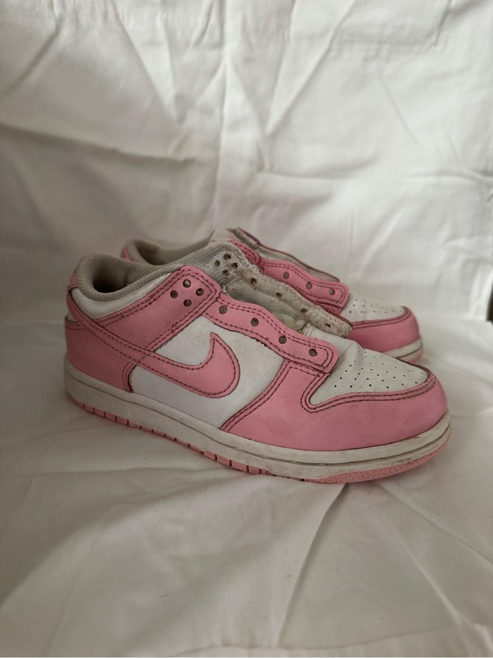 Nike Kids Pink and White Low-Top Skate Sneakers